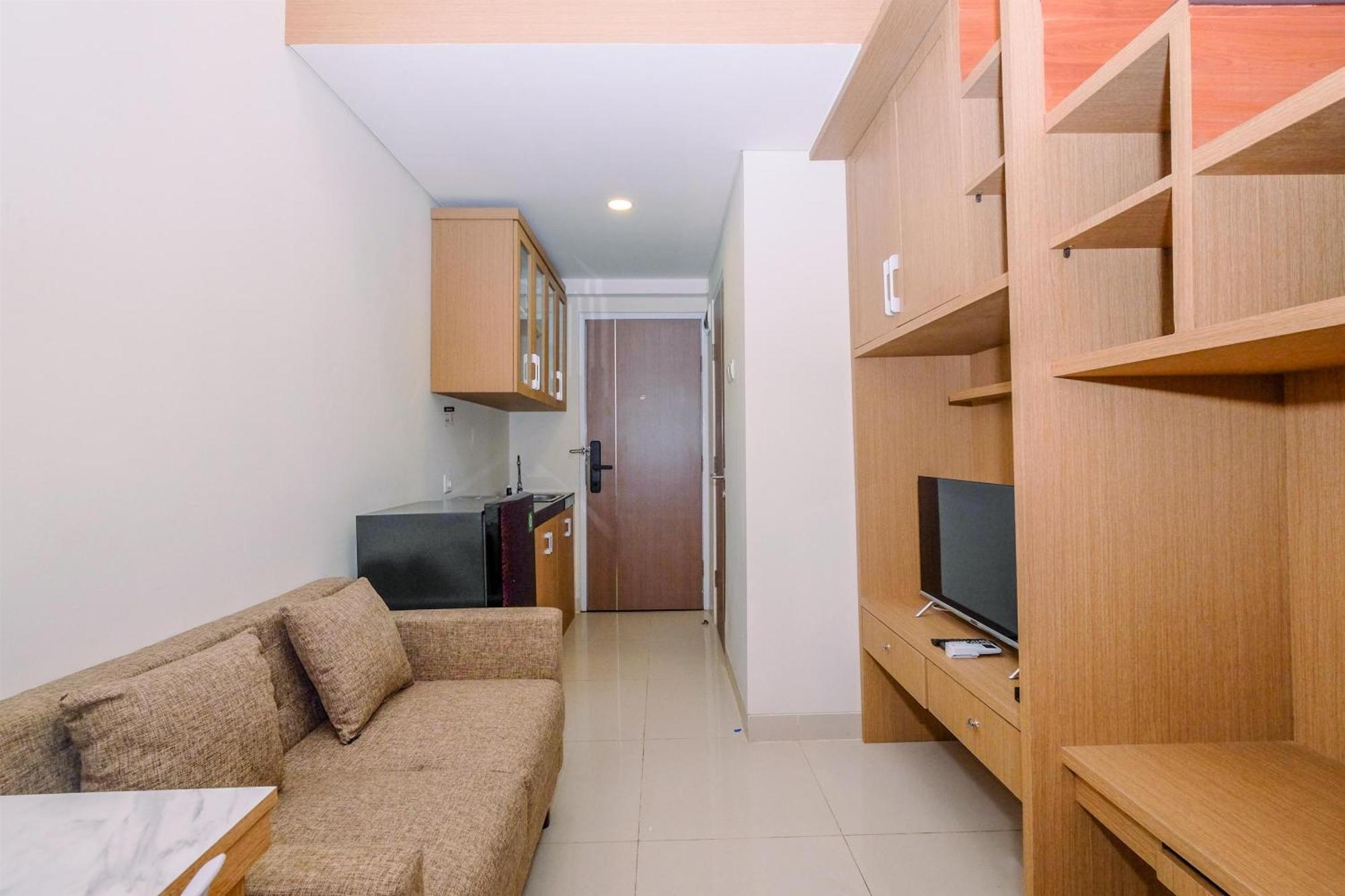 Cozy And Loft At Apple 1 Condovilla By Travelio * Jakarta